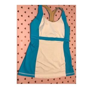 Lulu lemon size large top with built in bra